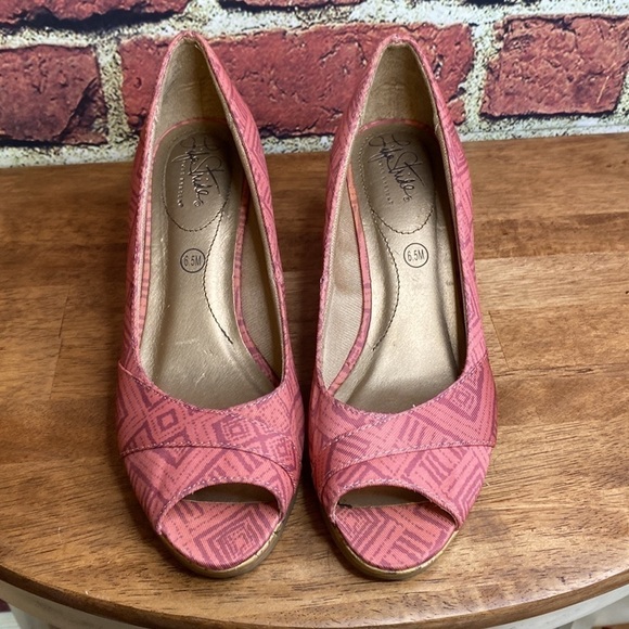 Life Stride Coral Peep Toe Slip On Wedge Fabric Sandals Size 6.5 - Picture 6 of 13